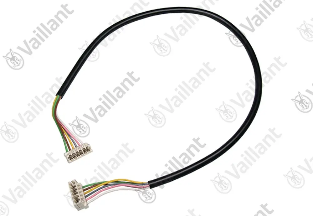 Vaillant Kabel mit zwei Anschlusssteckern und mehrfarbigen Leitungen, verlegt in einem flexiblen schwarzen Mantel, zur elektrischen Verbindung in Heizsystemen.